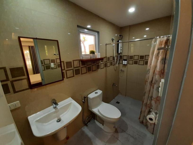 Youhan Beach Resort San Antonio  Ngoại thất bức ảnh