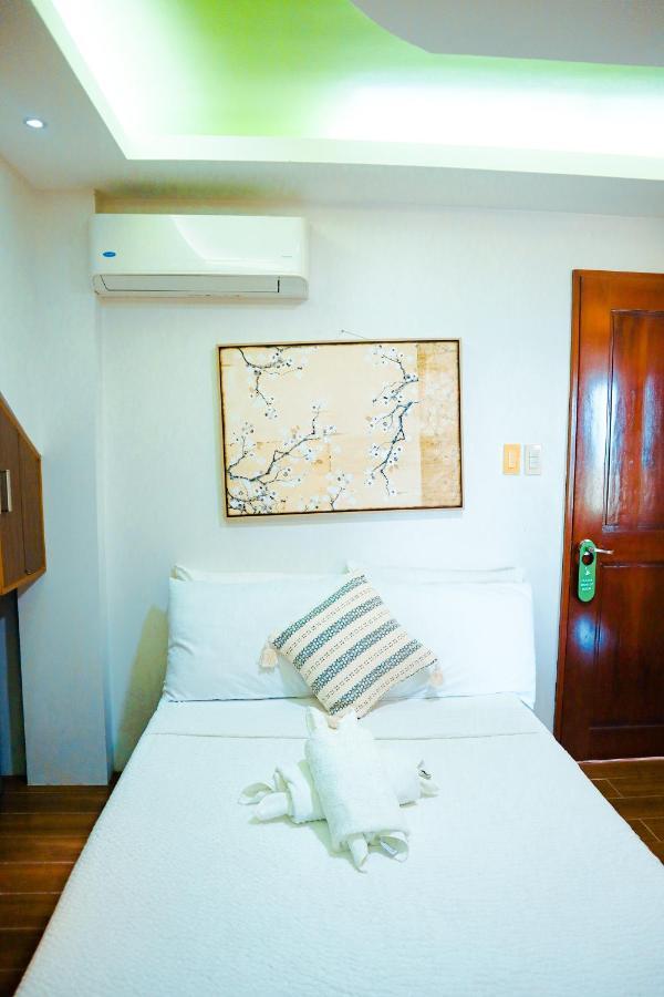Youhan Beach Resort San Antonio  Ngoại thất bức ảnh