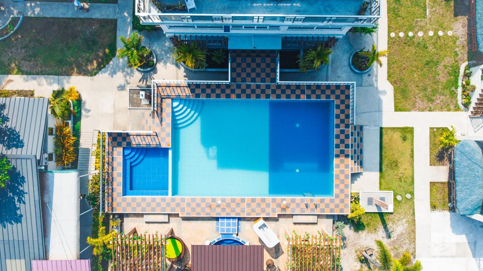 Youhan Beach Resort San Antonio  Ngoại thất bức ảnh
