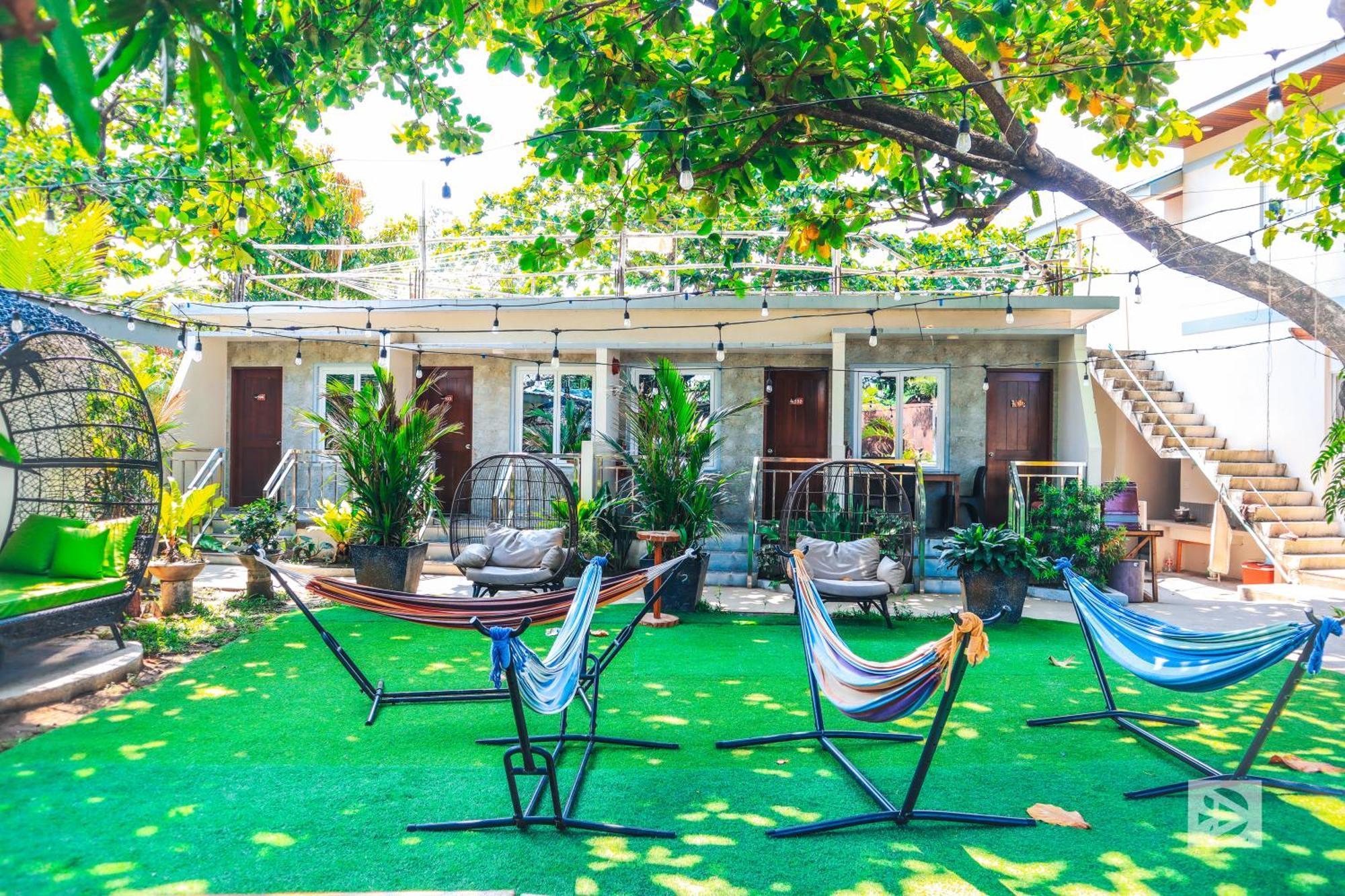 Youhan Beach Resort San Antonio  Ngoại thất bức ảnh